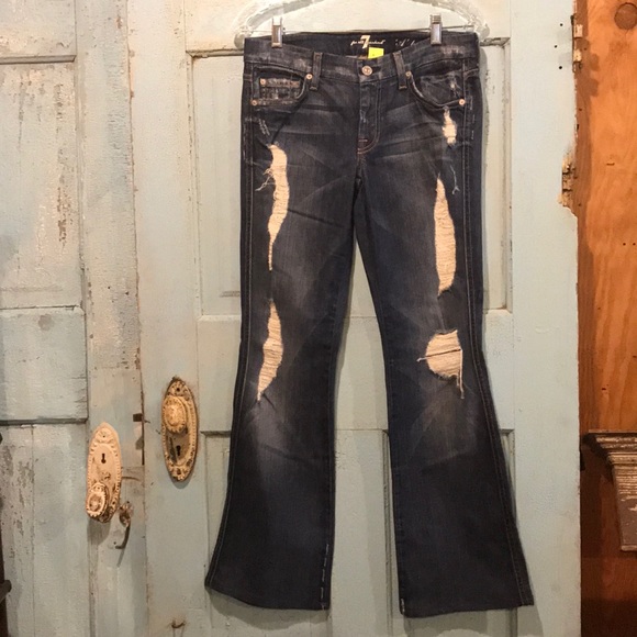 7 for all mankind distressed jeans Juniors 27x30 - Picture 1 of 5